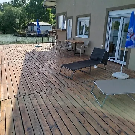 Splav Na Dan Axa * Baric