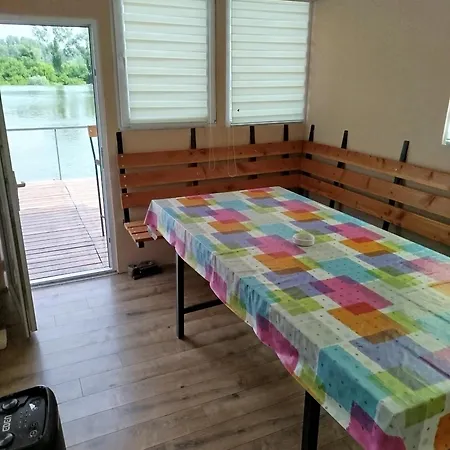 Splav Na Dan Axa Campeggio Baric